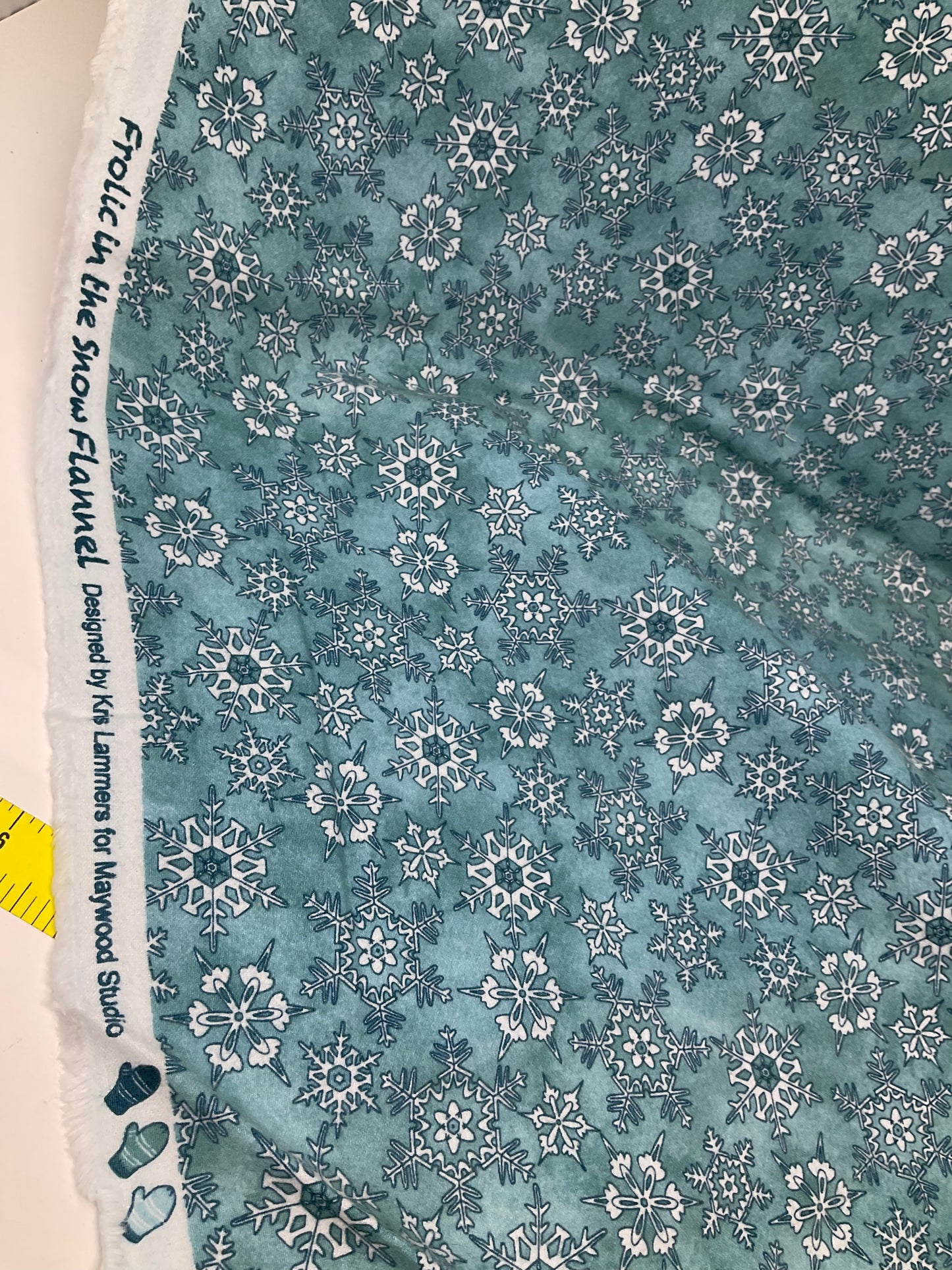 Frolic in the Snow, Maywood Studios, FLANNEL, MASF8705-B2